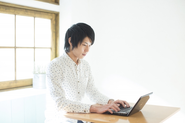 ネット副業と学生